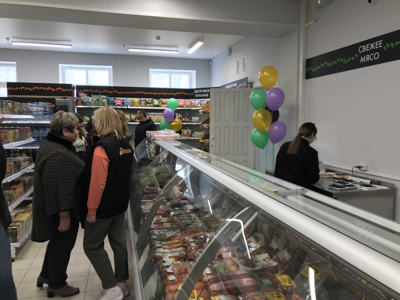 В поселке Дорохово открылся долгожданный продуктовый магазин | 22.04.2022 |  Бежецк - БезФормата