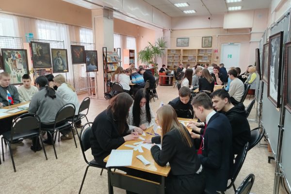 В Бежецке прошла квест-игра ко Дню молодого избирателя